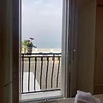 Trieste 2* סירמיונה