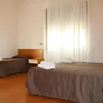 Trieste 2* סירמיונה