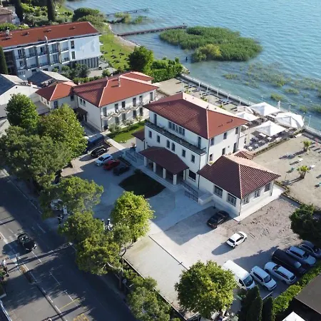 Trieste 2* Сирмионе