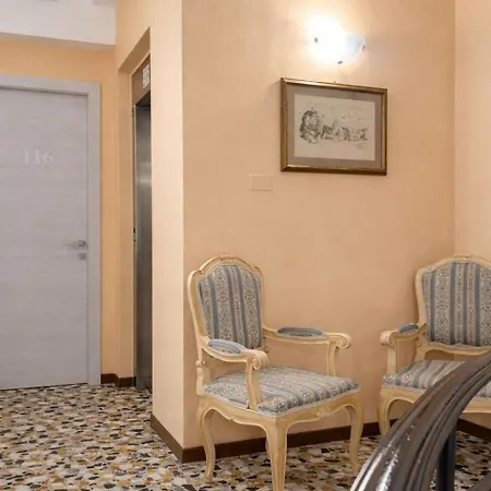 Trieste Hotel 2*