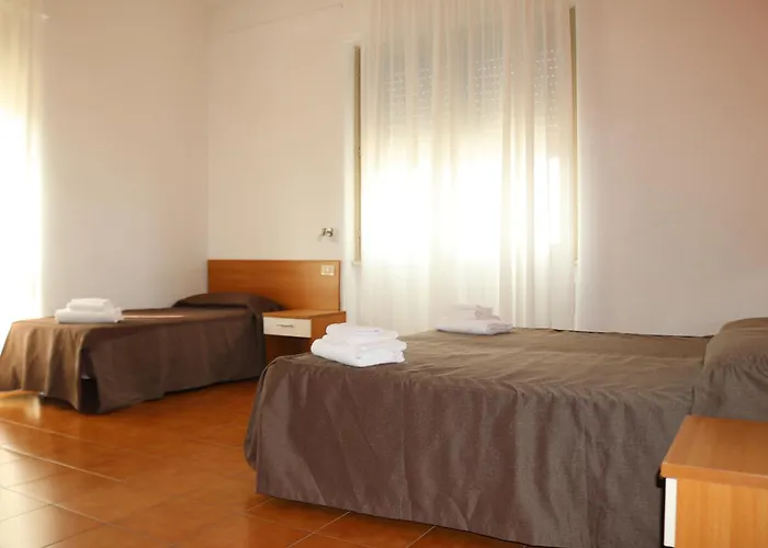 Trieste 2* סירמיונה